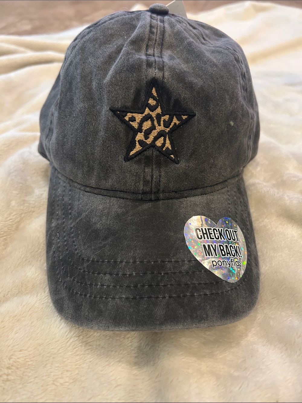 Washed Charcoal Cap with Leopard Star hat